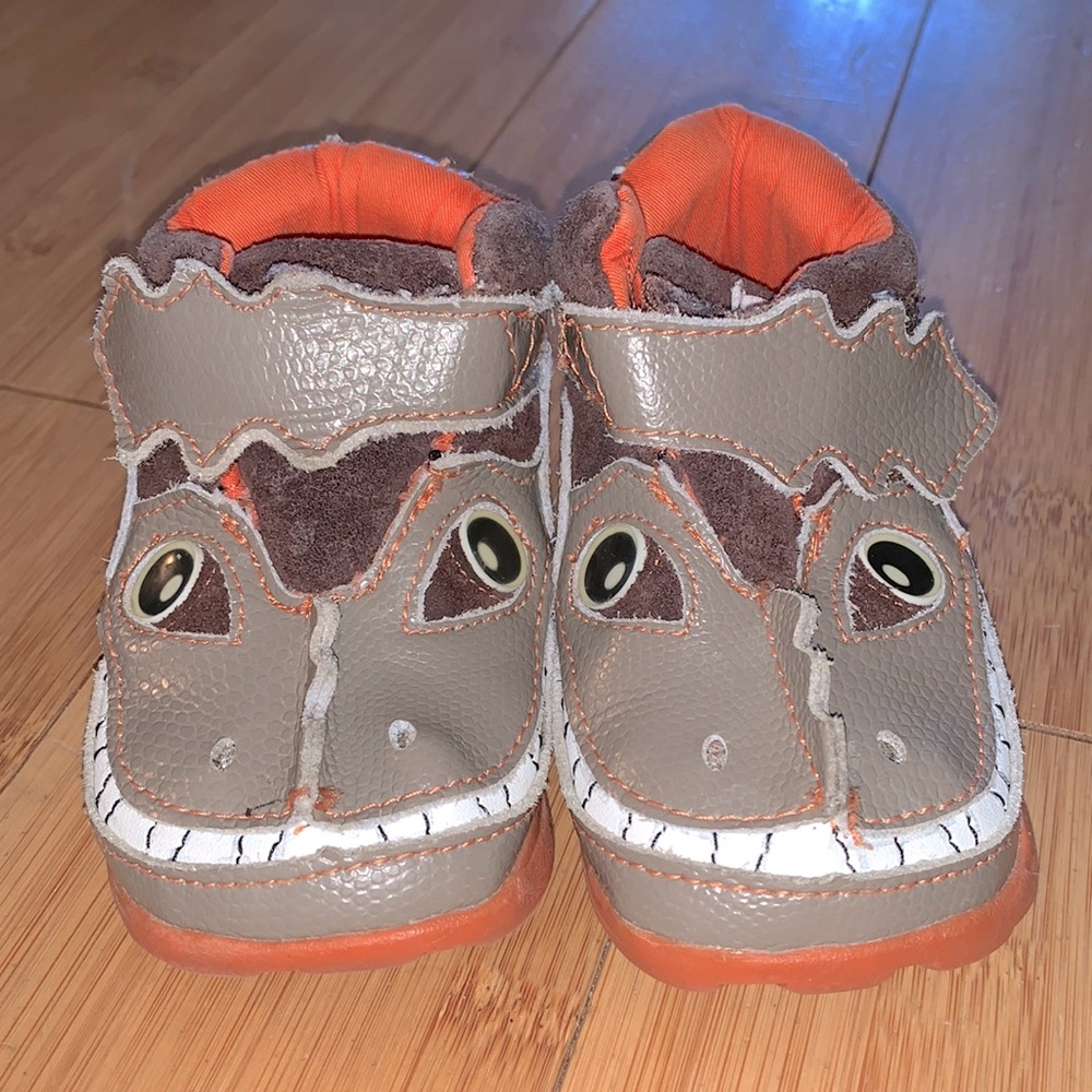 Baby Dino Shoes 🦕 🦖
